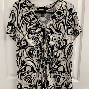 Black and Cream Pattern Stretch Button Top